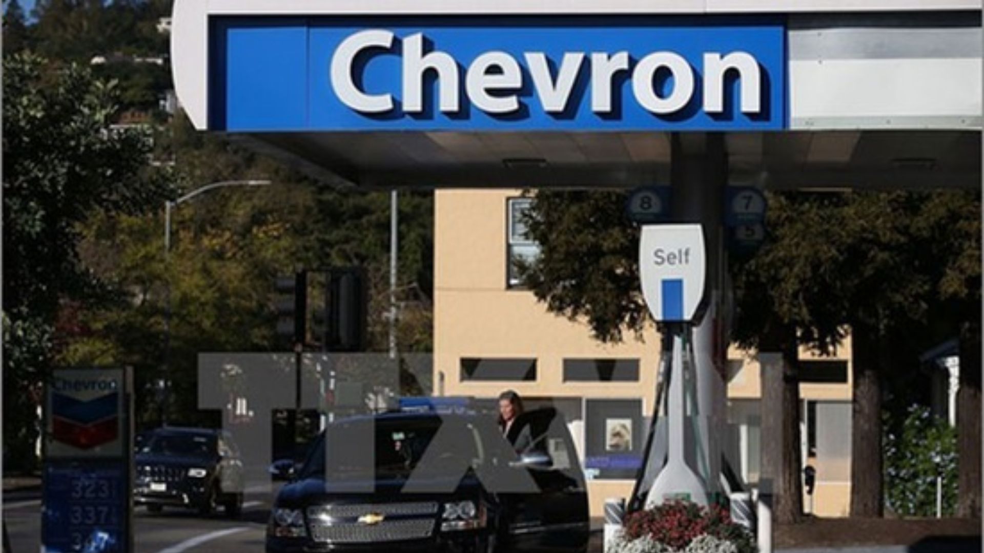 công ty Chevron.jpg